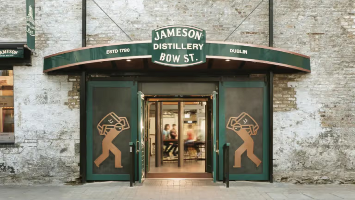 Destylarnia Jameson Bow St.