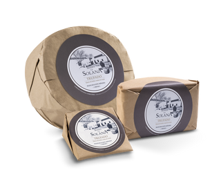 SIERRA DE LA SOLANA TRUFFLED CHEESE Minimum maturation 3 months 3Kg.